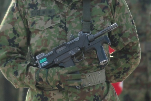 Minebea M-9 – японский вариант пистолета-пулемета UZI